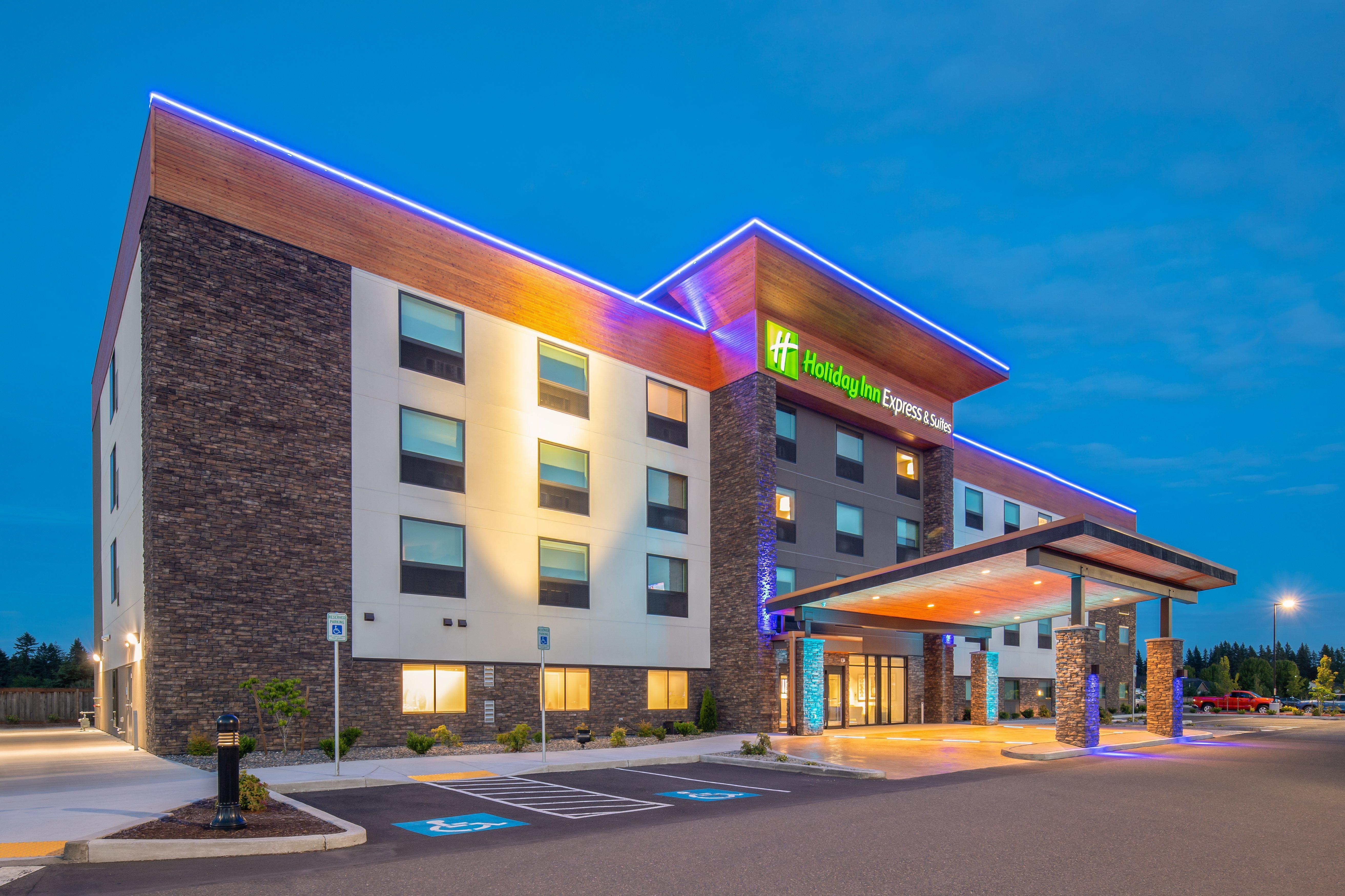 Holiday Inn Express & Suites - Camas, An Ihg Hotel Екстериор снимка