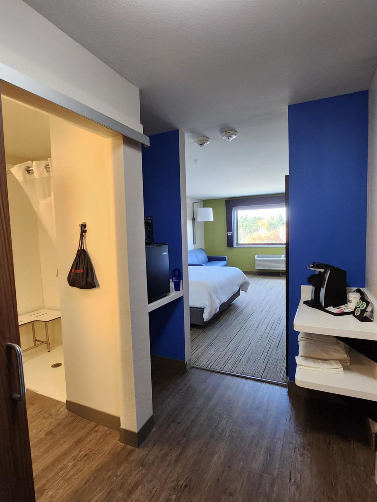 Holiday Inn Express & Suites - Camas, An Ihg Hotel Екстериор снимка